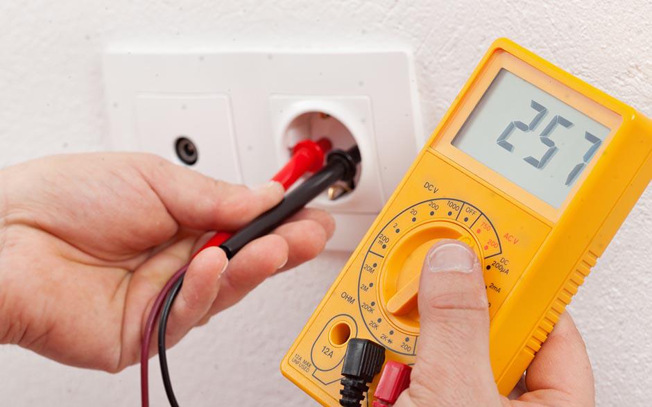 je recherche un électricien Clamart